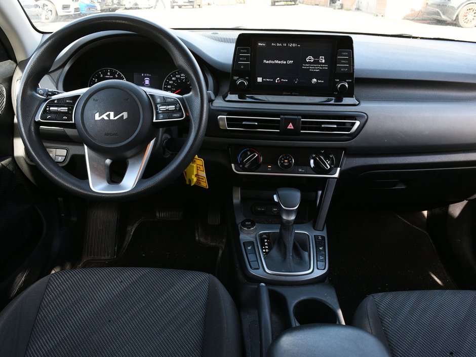 2022 Kia Seltos LX-12