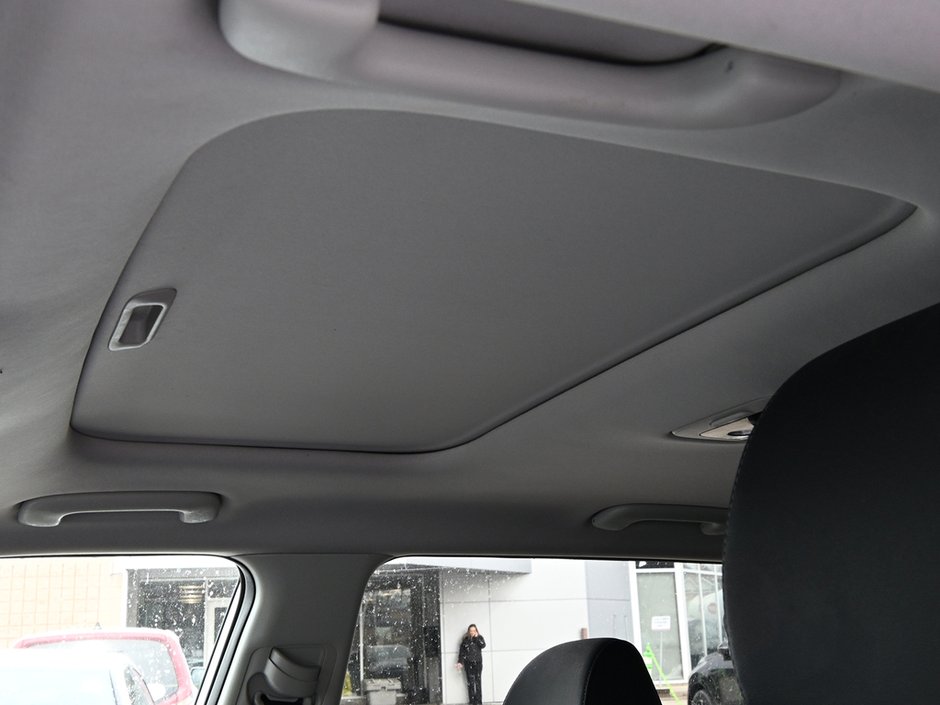 2022 Kia Seltos EX Remote Start l Heated Seats l Back Up Camera