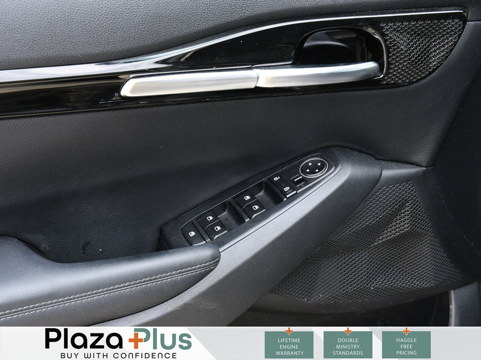 2023 Kia Seltos EX CPO | Lane Departure Warning | Blind Spot Monitor | Bluetooth