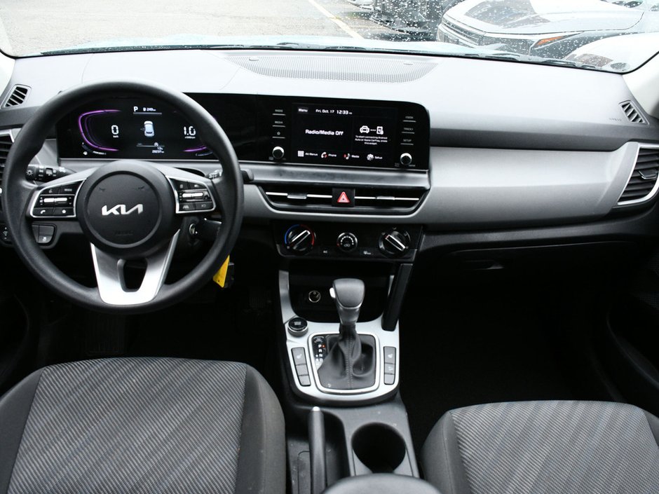 2024 Kia Seltos LX-11