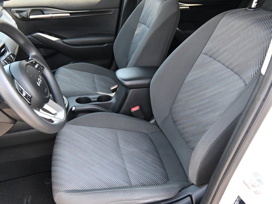 2024 Kia Seltos LX-11