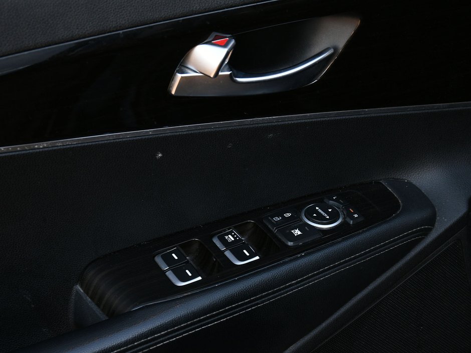 2020 Kia Sorento LX-6