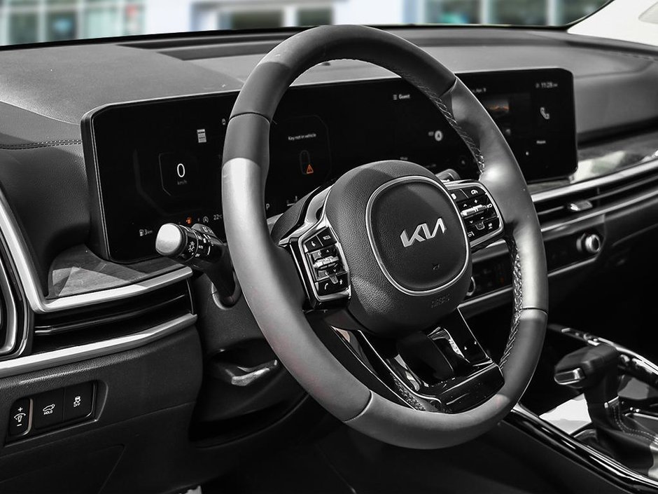2025 Kia Sorento X-Line Limited Black Interior-10
