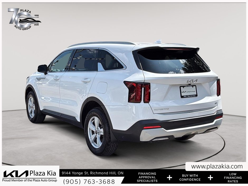 2025 Kia Sorento LX