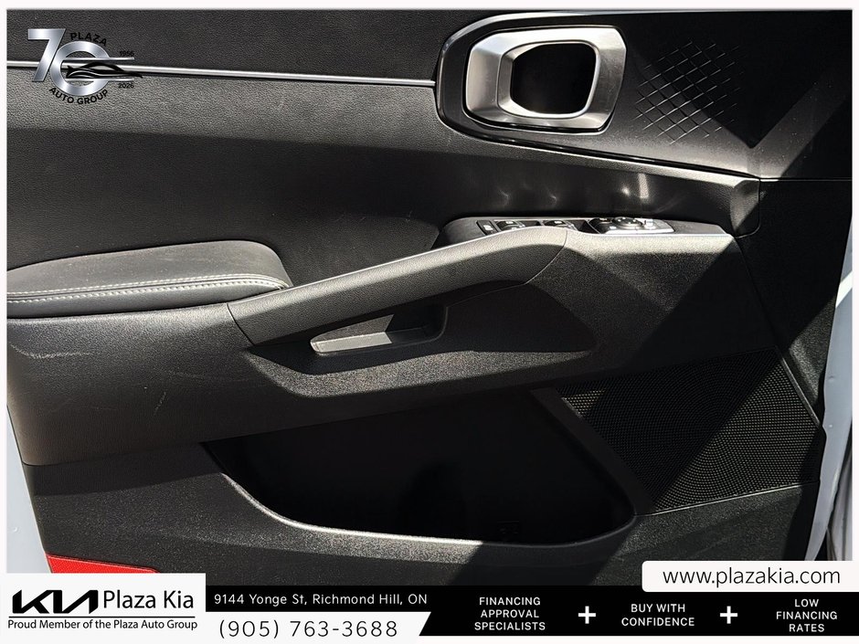 2025 Kia Sorento LX