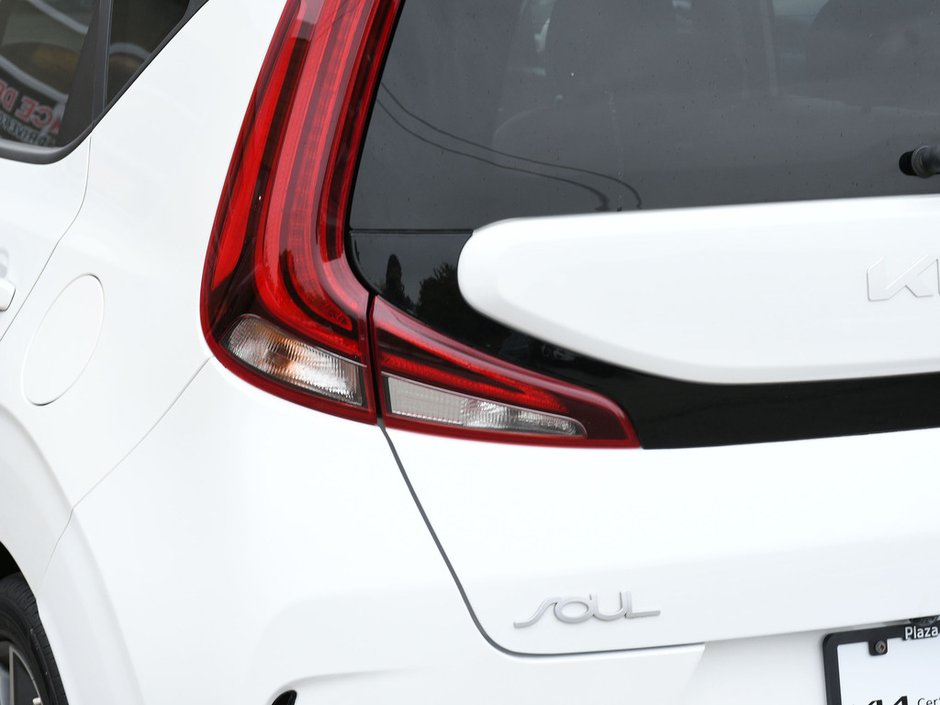 2022 Kia Soul GT- LINE-6