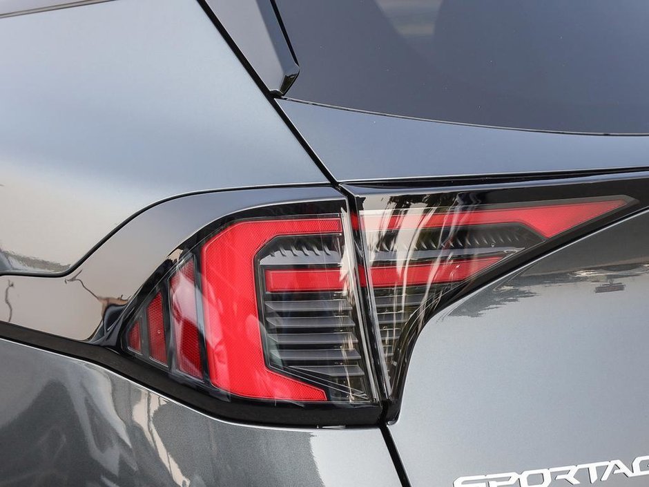 2026 Kia Sportage PHEV EX Premium-10