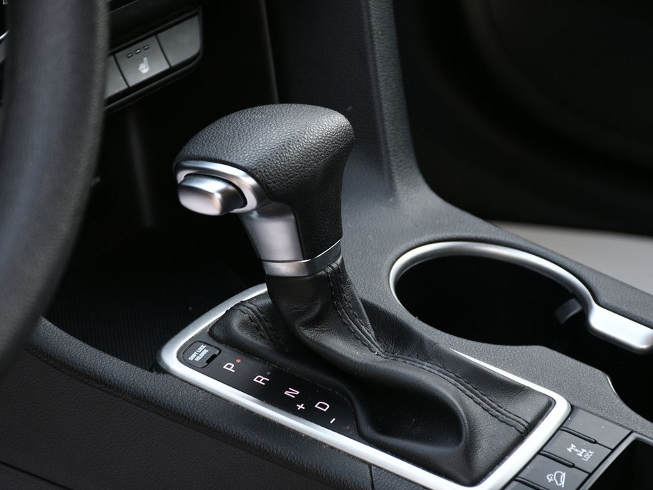 2022 Kia Sportage LX CPO | Clean Carfax | Apple Carplay | Android Auto | Backup Camera | Blind Spot Monitor