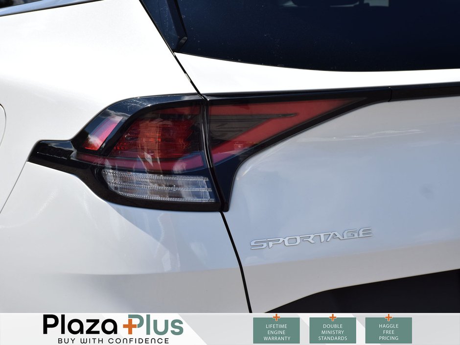 2023 Kia Sportage LX Certified | Low Mileage | Apple Carplay | Android Auto | Backup Camera