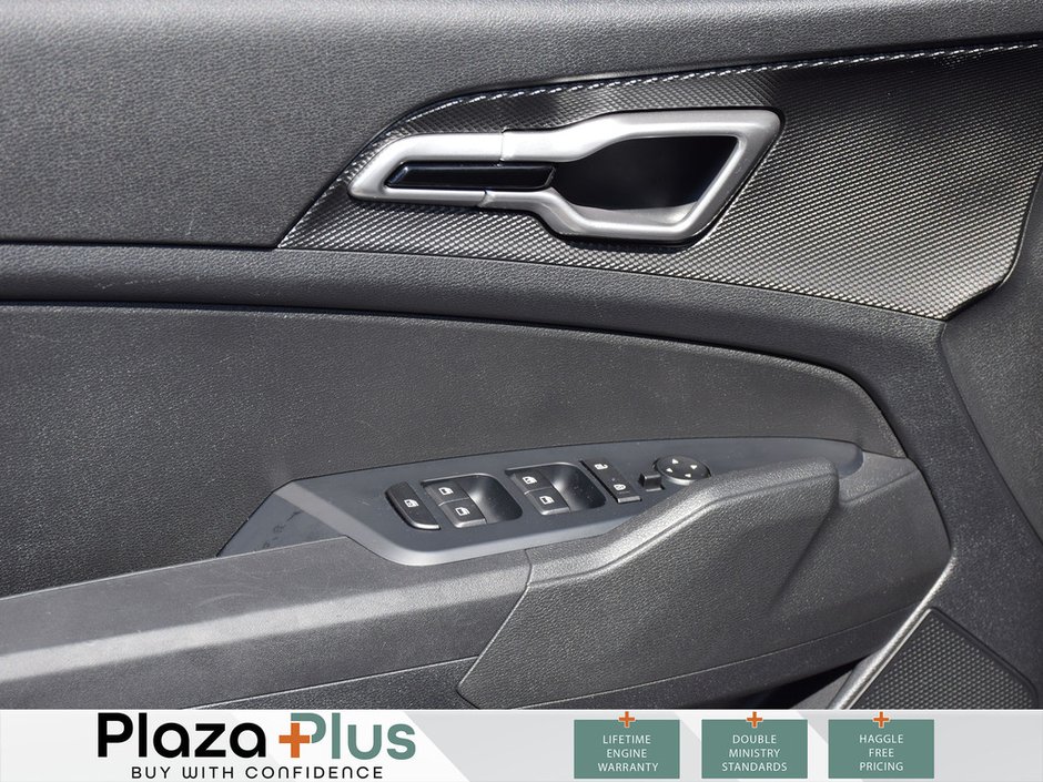 2023 Kia Sportage LX Certified | Low Mileage | Apple Carplay | Android Auto | Backup Camera
