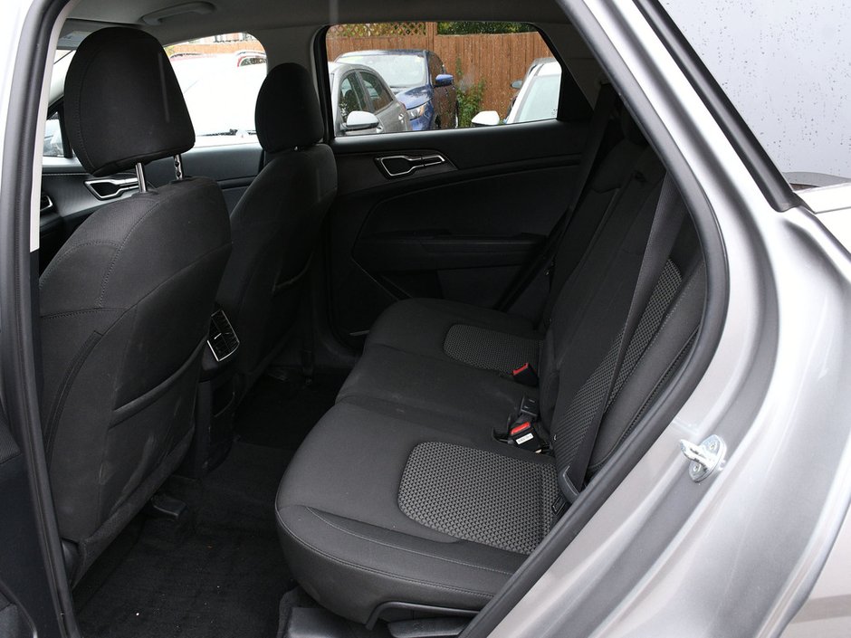 2023 Kia Sportage LX CPO| LOW MILEAGE|NO ACCIDENTS |CARPLAY/ANDROID AUTO| HEATED SEATS