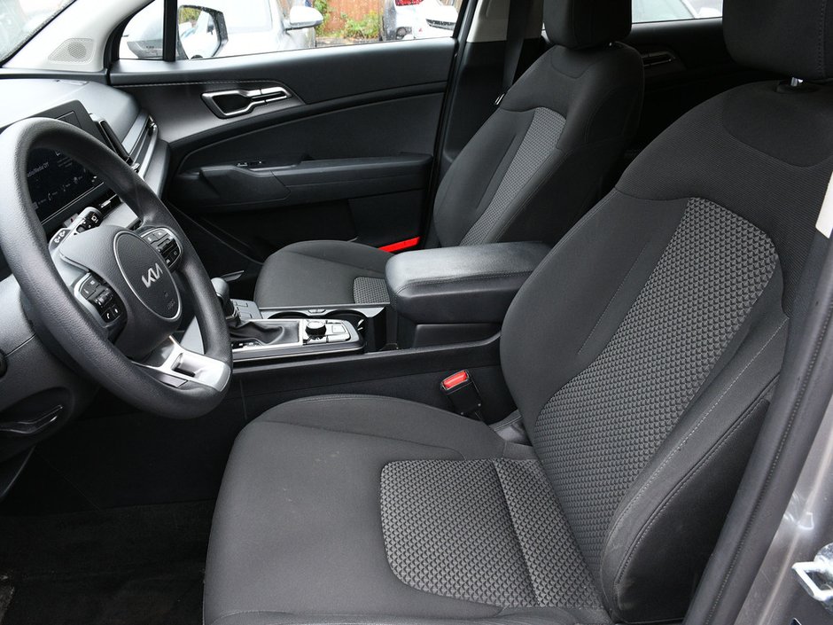 2023 Kia Sportage LX-9