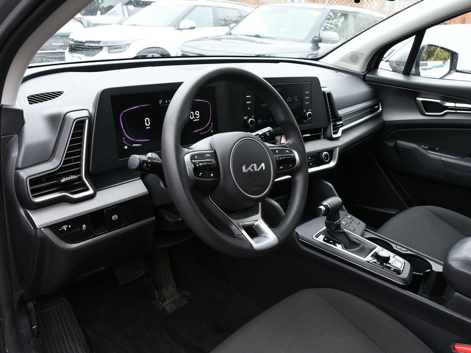 2023 Kia Sportage LX-7