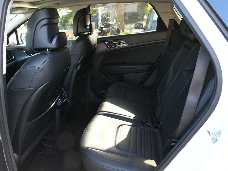 2023 Kia Sportage EX Premium CPO | Low Mileage | NAVI | Backup Camera | Power Liftgate | Rear Heated Seats