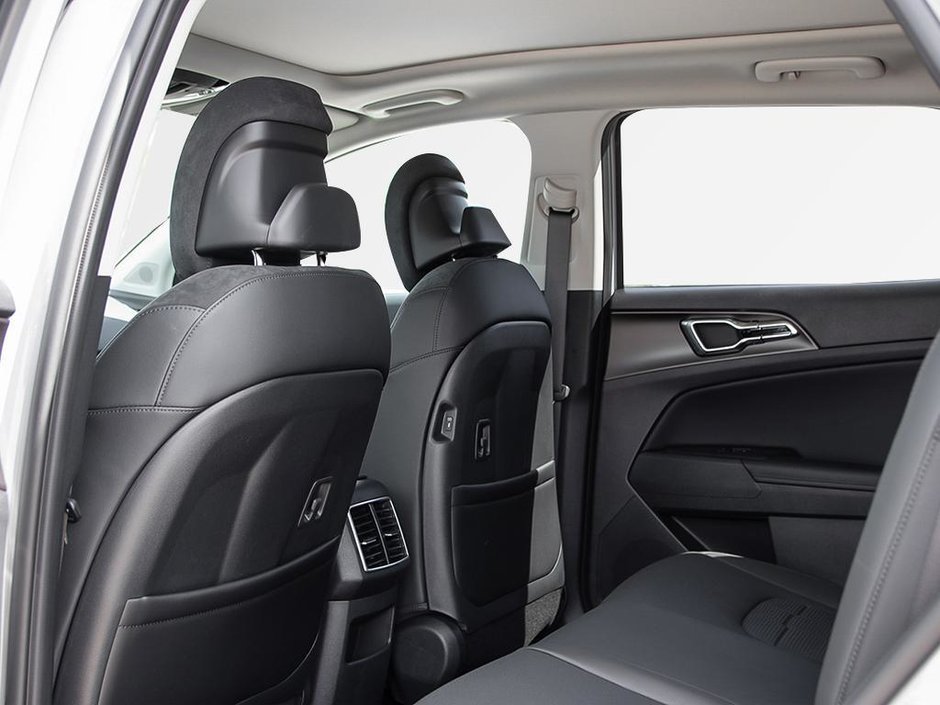 2026 Kia Sportage EX Premium-20