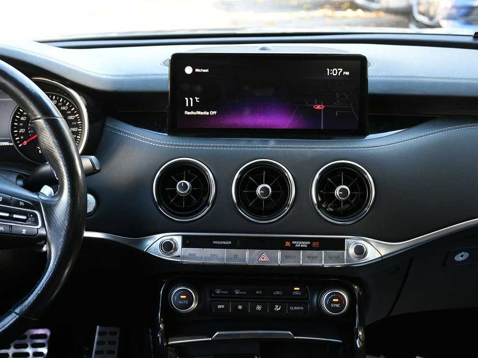 2022 Kia Stinger GT Limited Certified | Low Mileage | Fully Loaded | NAVI | Bucket Seats | Moonroof