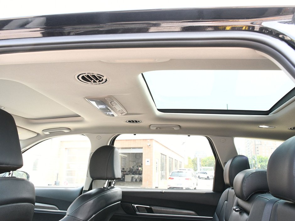 2022 Kia Telluride SX CPO | Clean Carfax | Apple Carplay | Android Auto | Backup Camera | Blind Spot Monitor