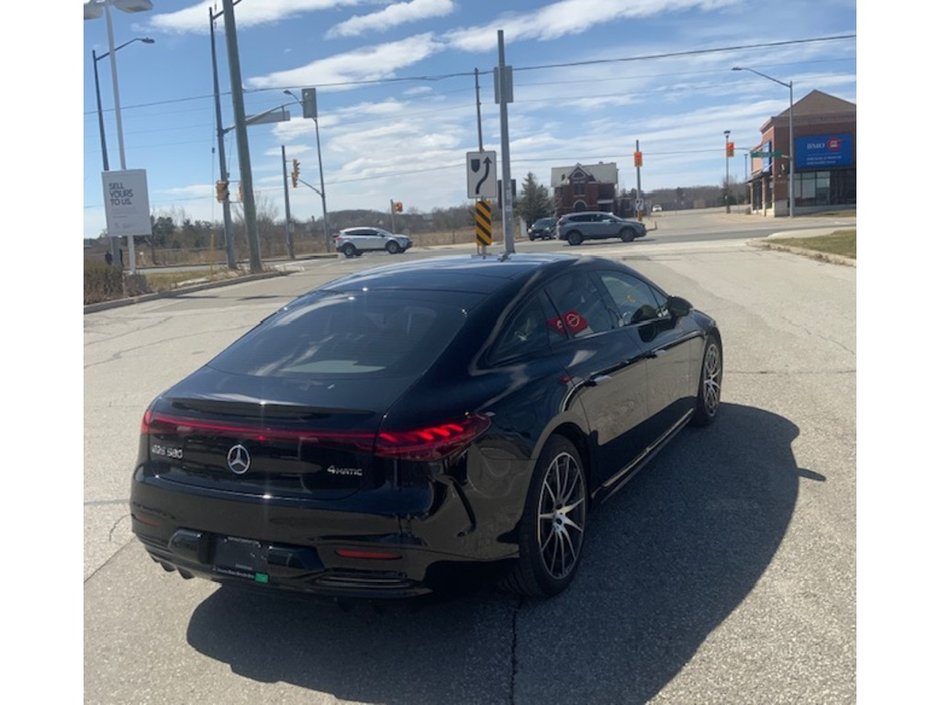 2022 Mercedes-Benz EQS 580 Edition 1-29