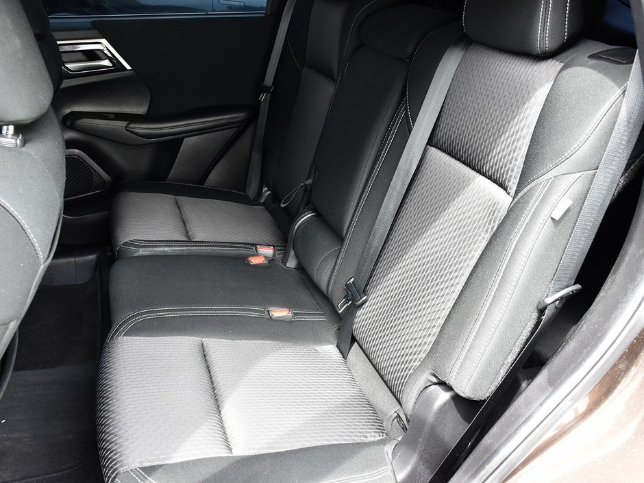 2023 Mitsubishi Outlander LE