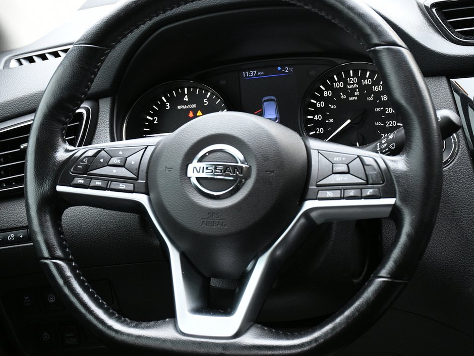 2020 Nissan Qashqai SV CLEAN CARFAX| ONE OWNER| ONTARIO VEHICLE | INTELLIGENT EMERGENCY BRAKING | FORWARD COLLISION WARNING