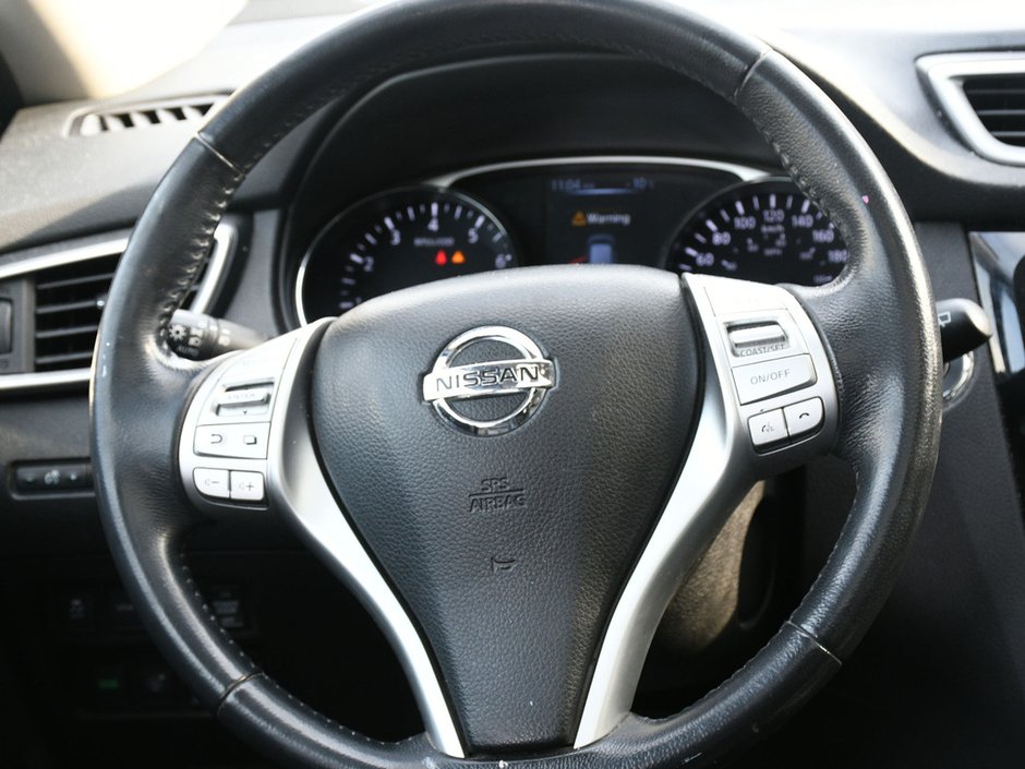 2015 Nissan Rogue SL Certified | Backup Camera | Heated/Power Mirrors | Moonroof