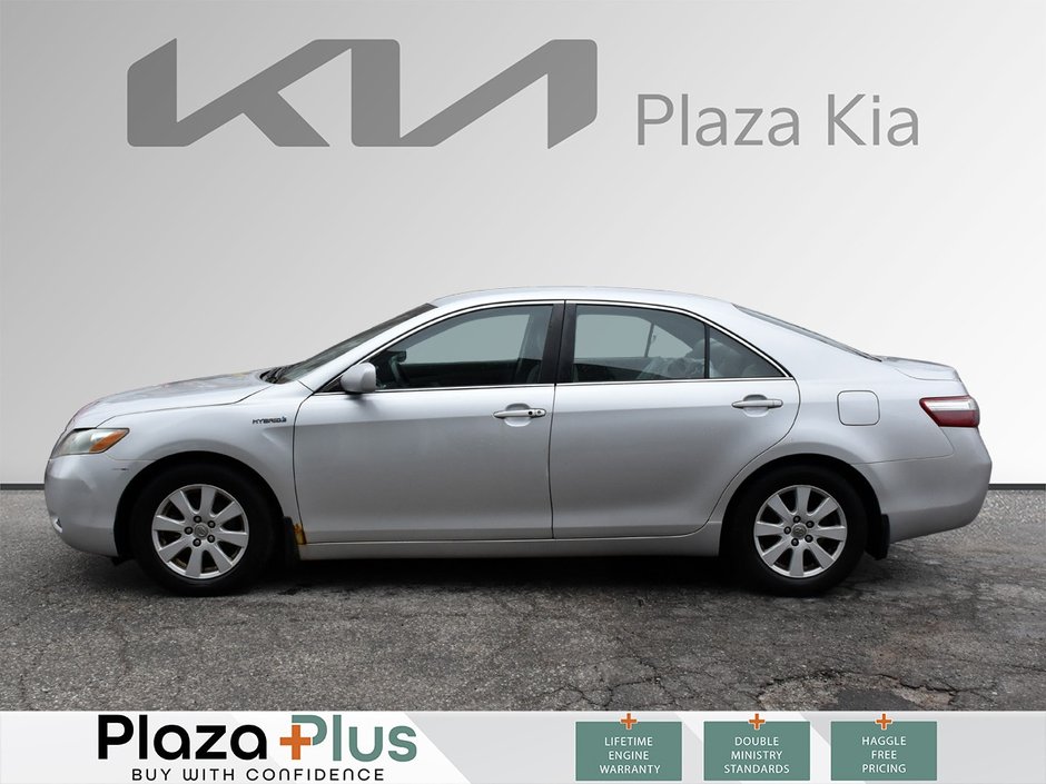 2008 Toyota Camry Hybrid BASE This vehicle is being sold as-is, unfit, not e-tested and is not represented as being in road worthy