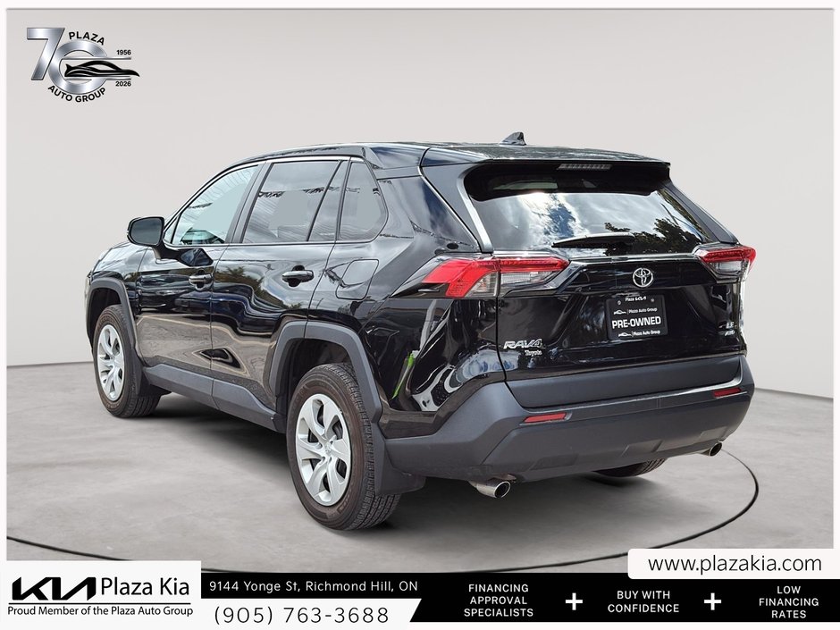 2022 Toyota RAV4 LE