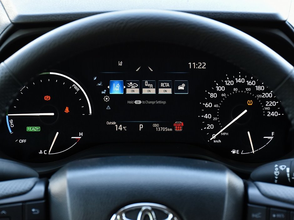 2025 Toyota Sienna LE