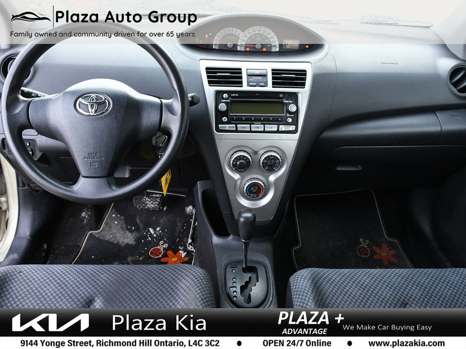 2007 Toyota Yaris Base-11