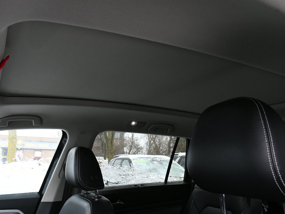 2022 Volkswagen Atlas Execline Certified | NAVI | Backup Camera | 3rd Row Seating | Heated Front Seats