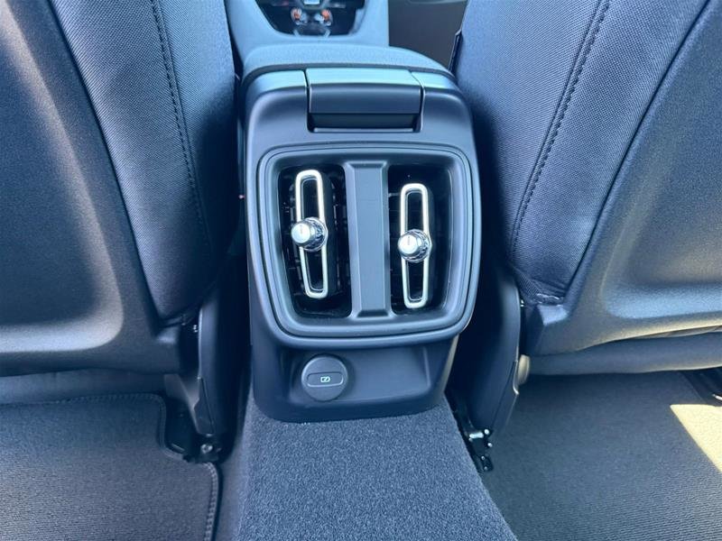 2024 Polestar 2 Long Range Dual Motor-15