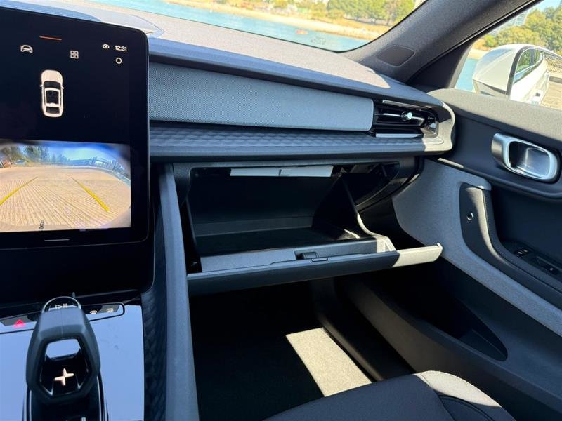 2024 Polestar 2 Long Range Dual Motor-13