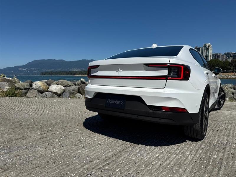 2024 Polestar 2 Long Range Dual Motor-10