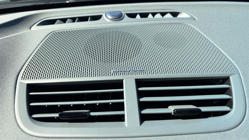 2024 Polestar 2 Long Range Dual Motor-9