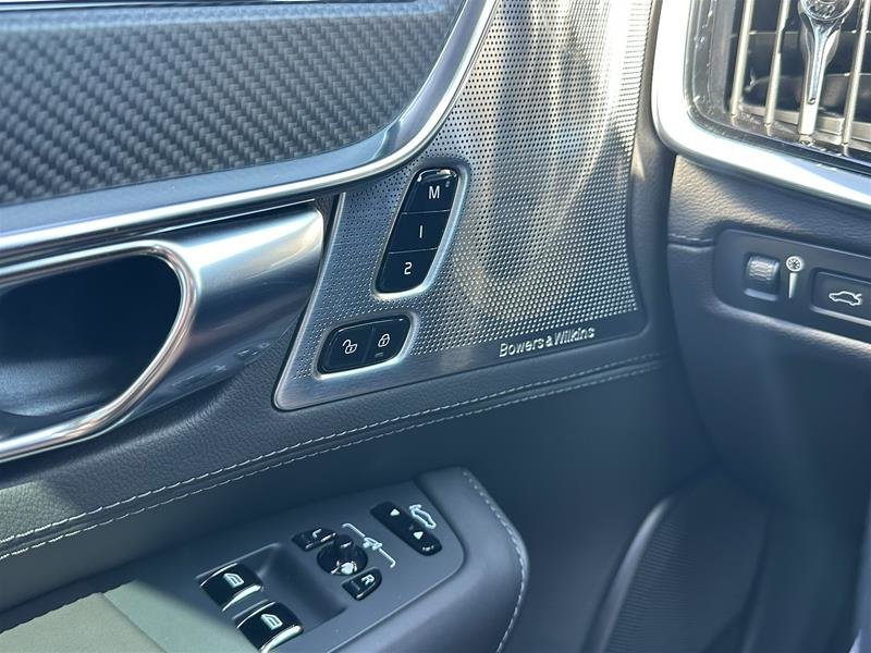2021 Polestar 1-18