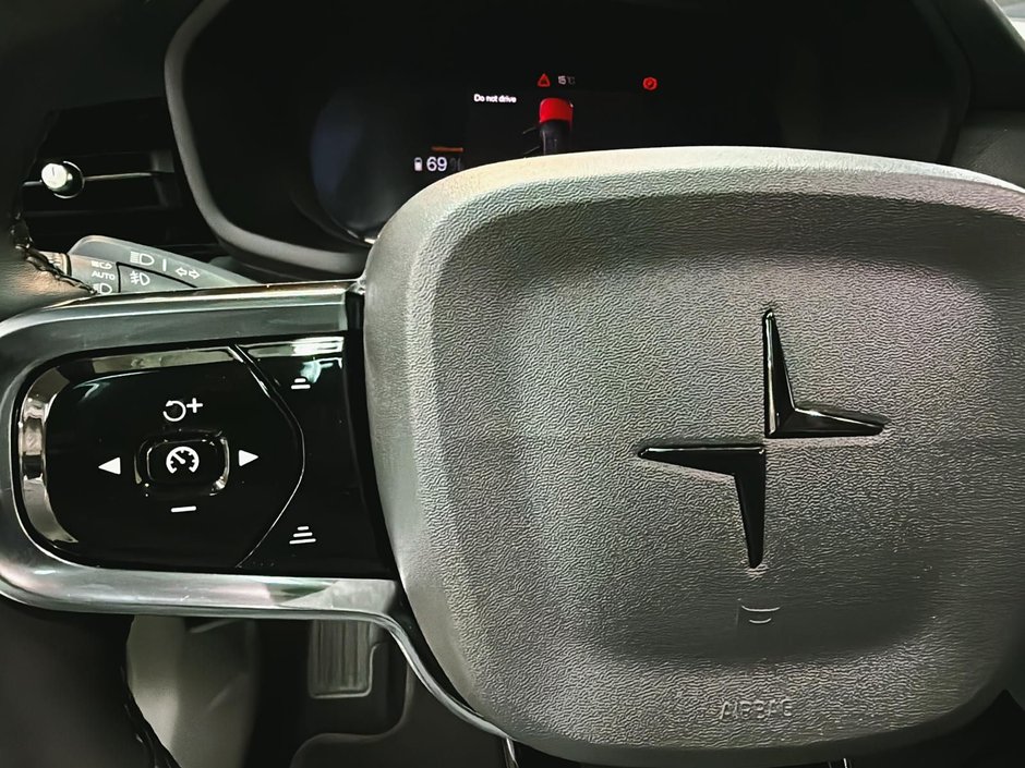 2024 Polestar 2-12