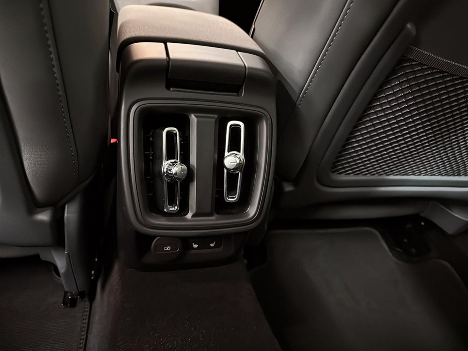 2024 Polestar 2-13