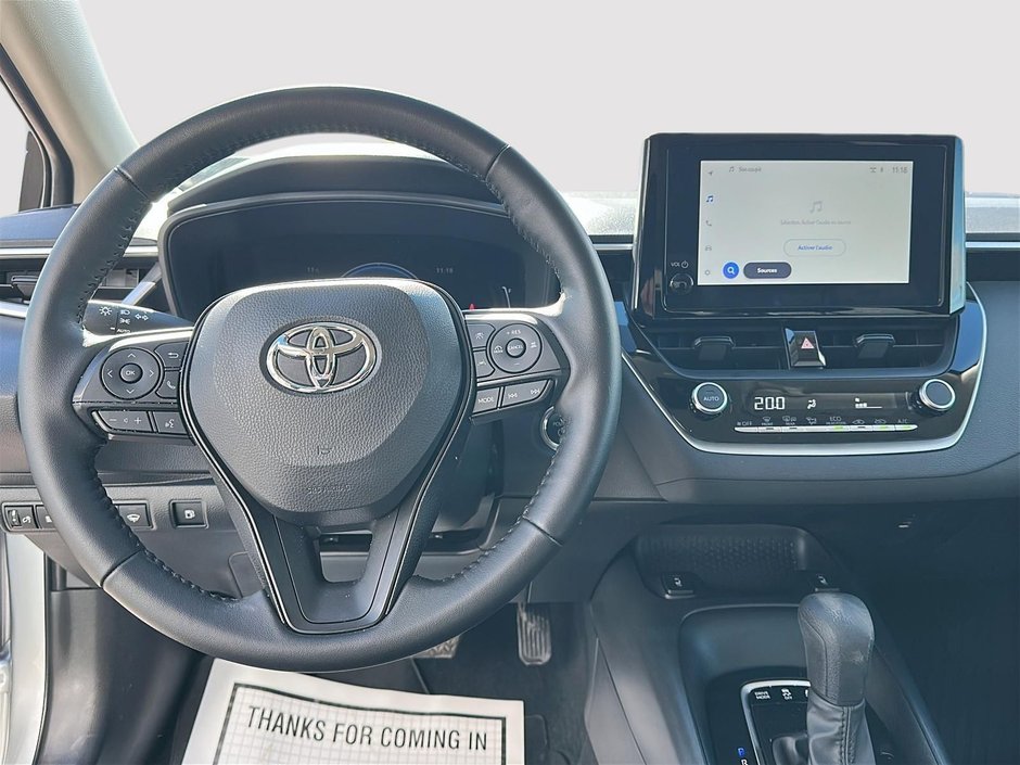 Toyota Corolla LE AWD 2025-10