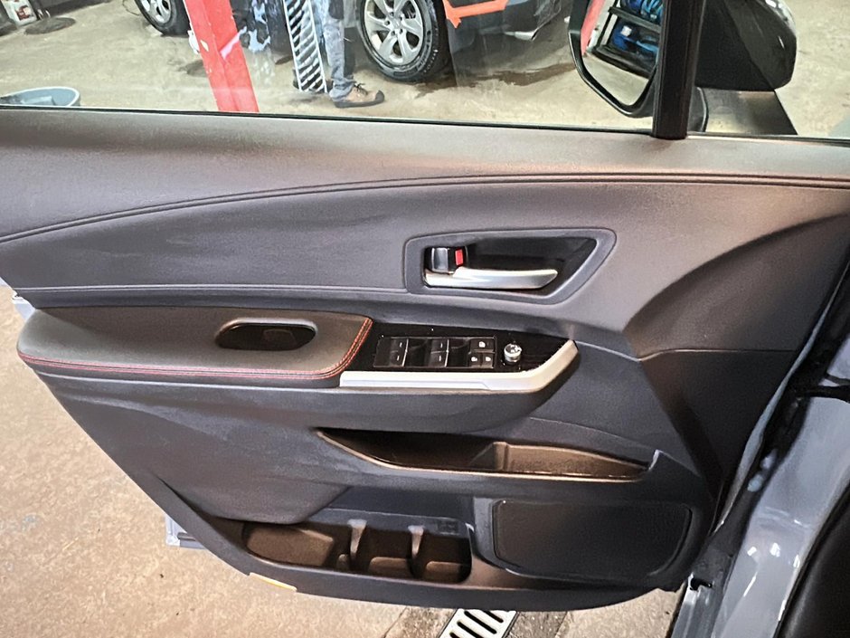 Toyota Sienna XSE AWD 2025-20