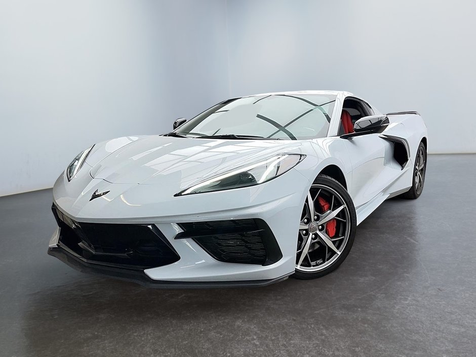 2023  Corvette Z51 Package MATRIX GREY METALLIC in Laval, Quebec