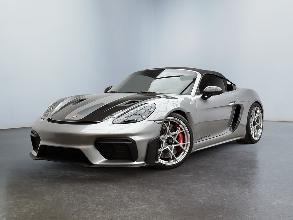 Porsche 718 Spyder RS Weissach Package 2024 à Laval, Québec