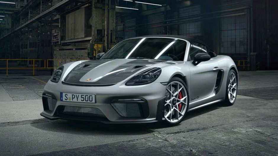 2024 Porsche 718 Spyder RS Weissach Package in Laval, Quebec