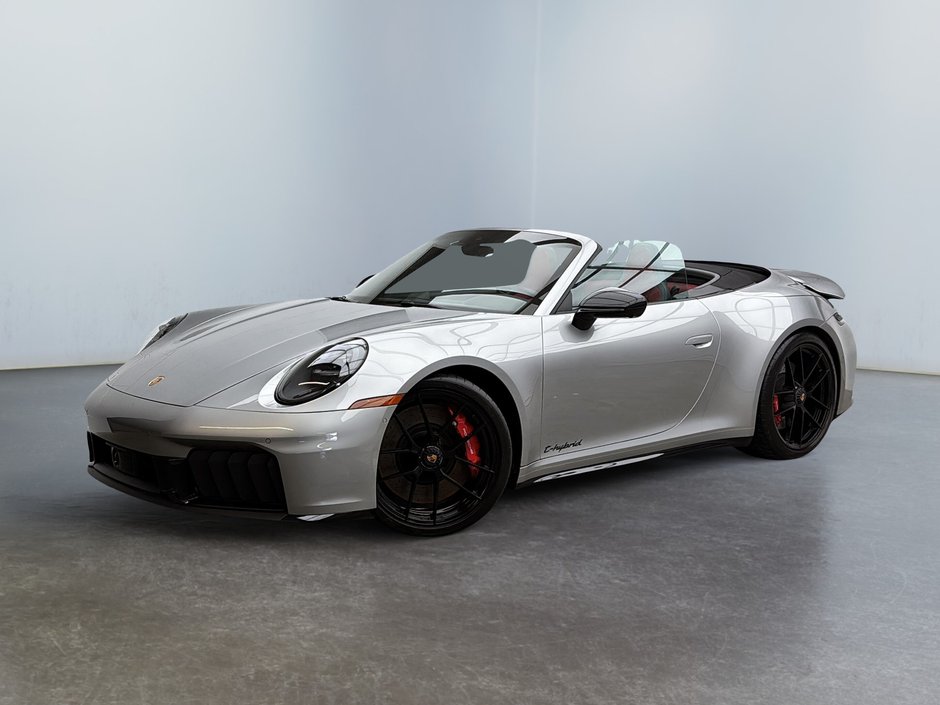 Porsche 911 Carrera 4 GTS Cabriolet Premium Package 2025 à Laval, Québec