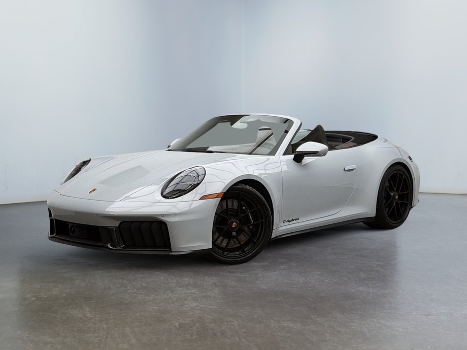 2025 Porsche 911 in Laval, Quebec