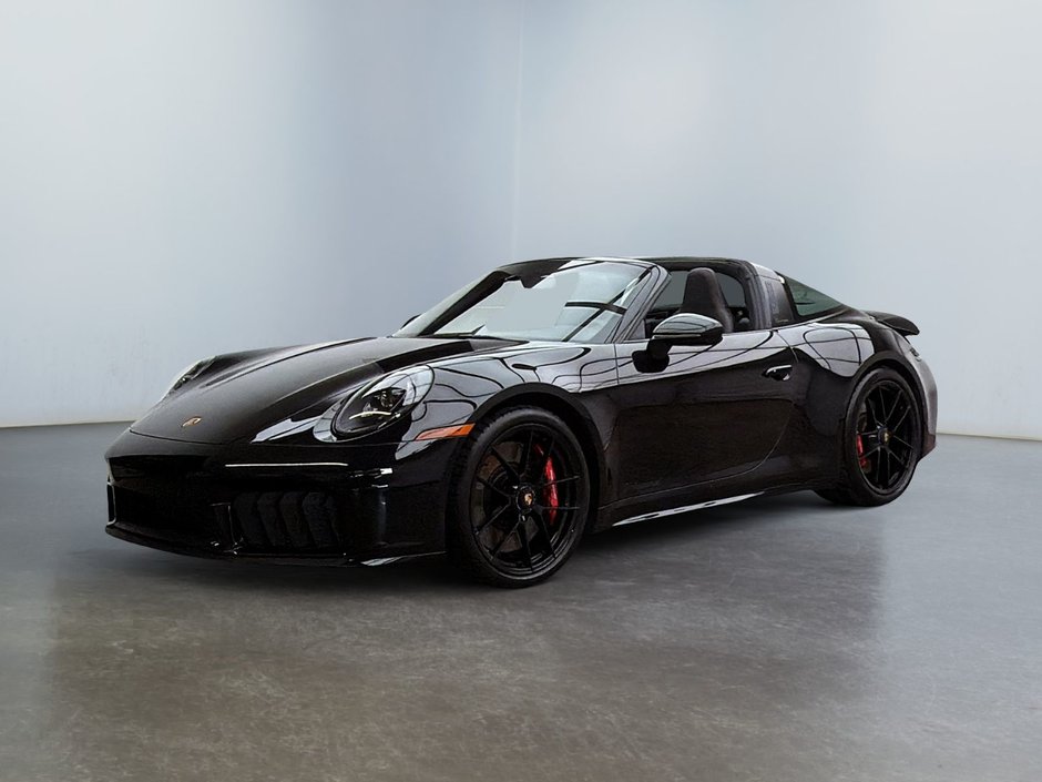 Porsche 911 4 GTS 2026 à Laval, Québec