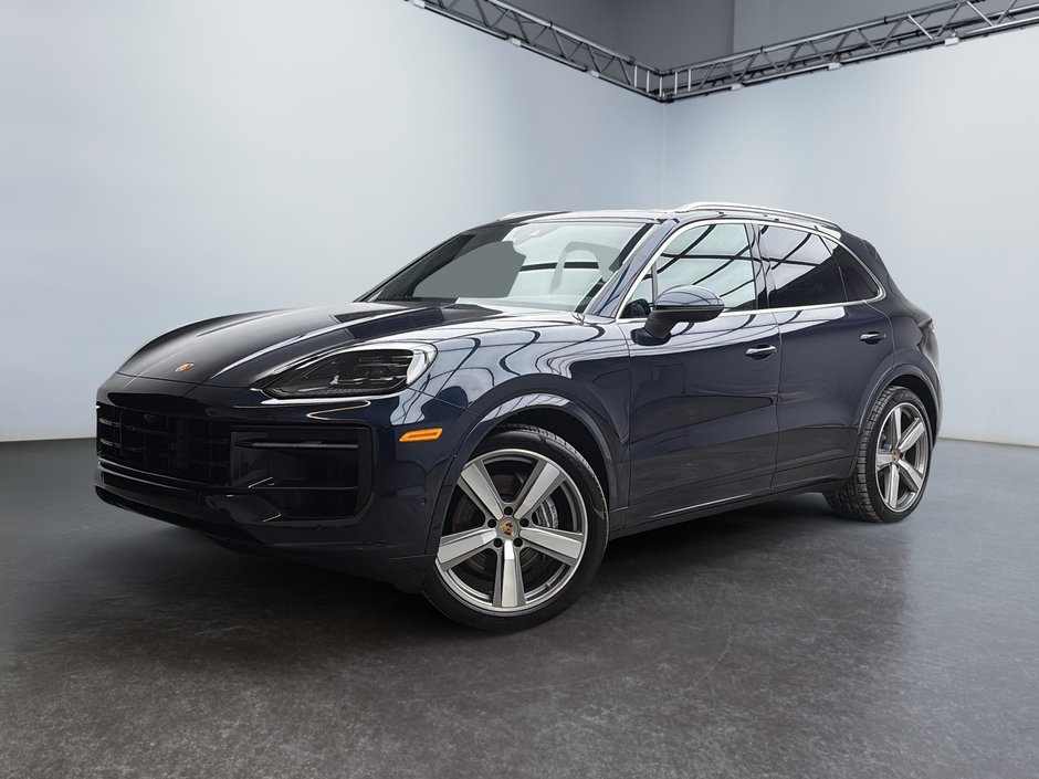 Porsche Cayenne Premium Package Plus 2024 à Laval, Québec