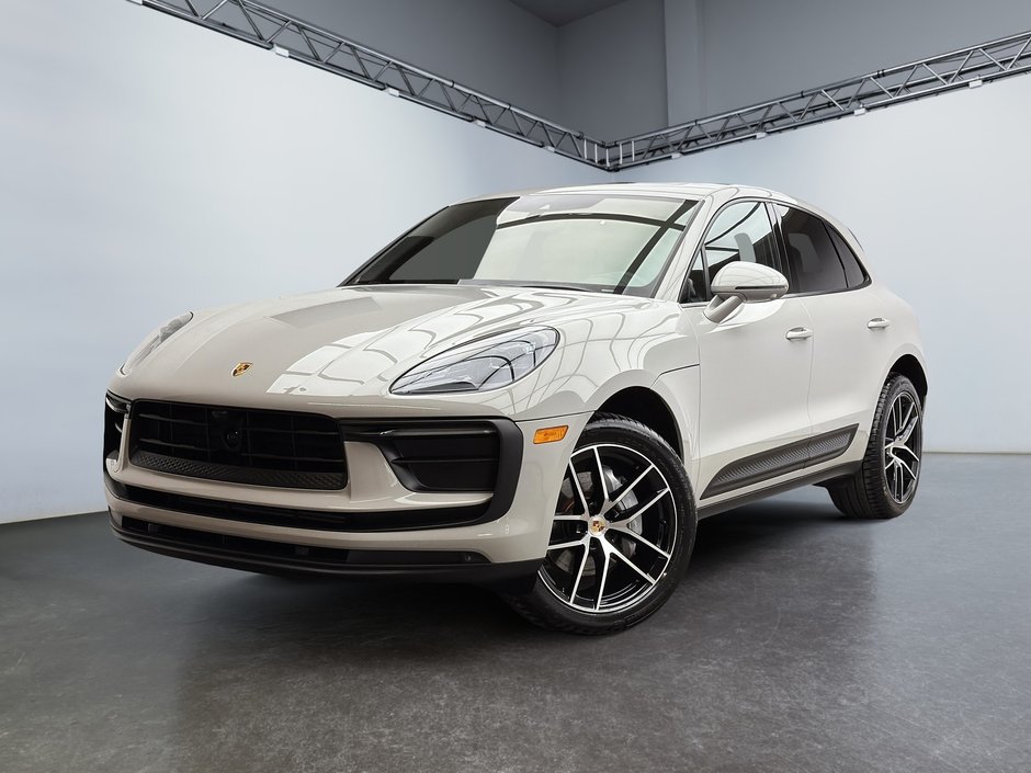 2024 Porsche Macan Premium Package Plus in Laval, Quebec
