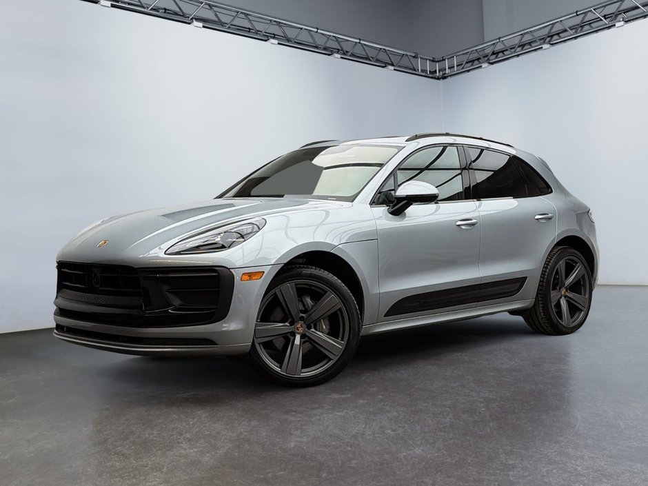 2024 Porsche Macan in Laval, Quebec