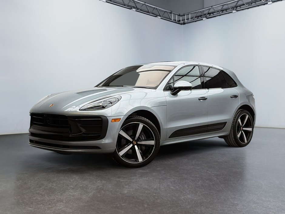 Porsche Macan  2025 à Laval, Québec