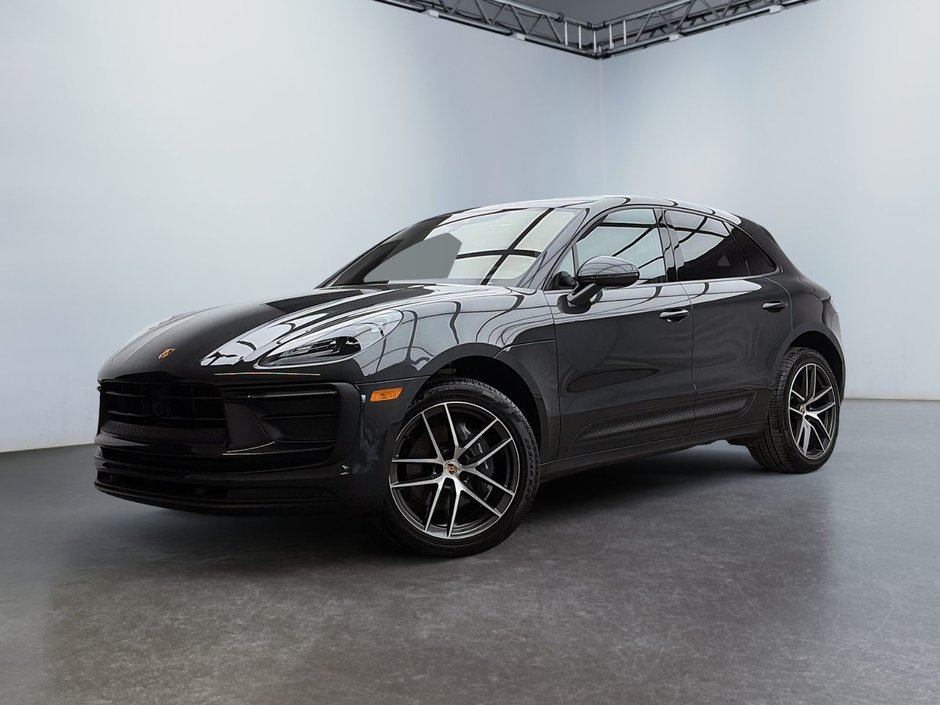 Porsche Macan  2025 à Laval, Québec